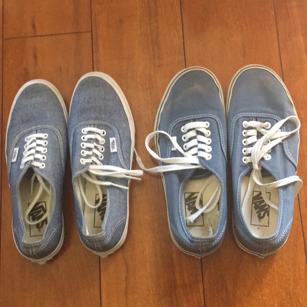 TWO FOR ONE Vans “Old Skool” M (6.5, 7.5) W (8, 9)